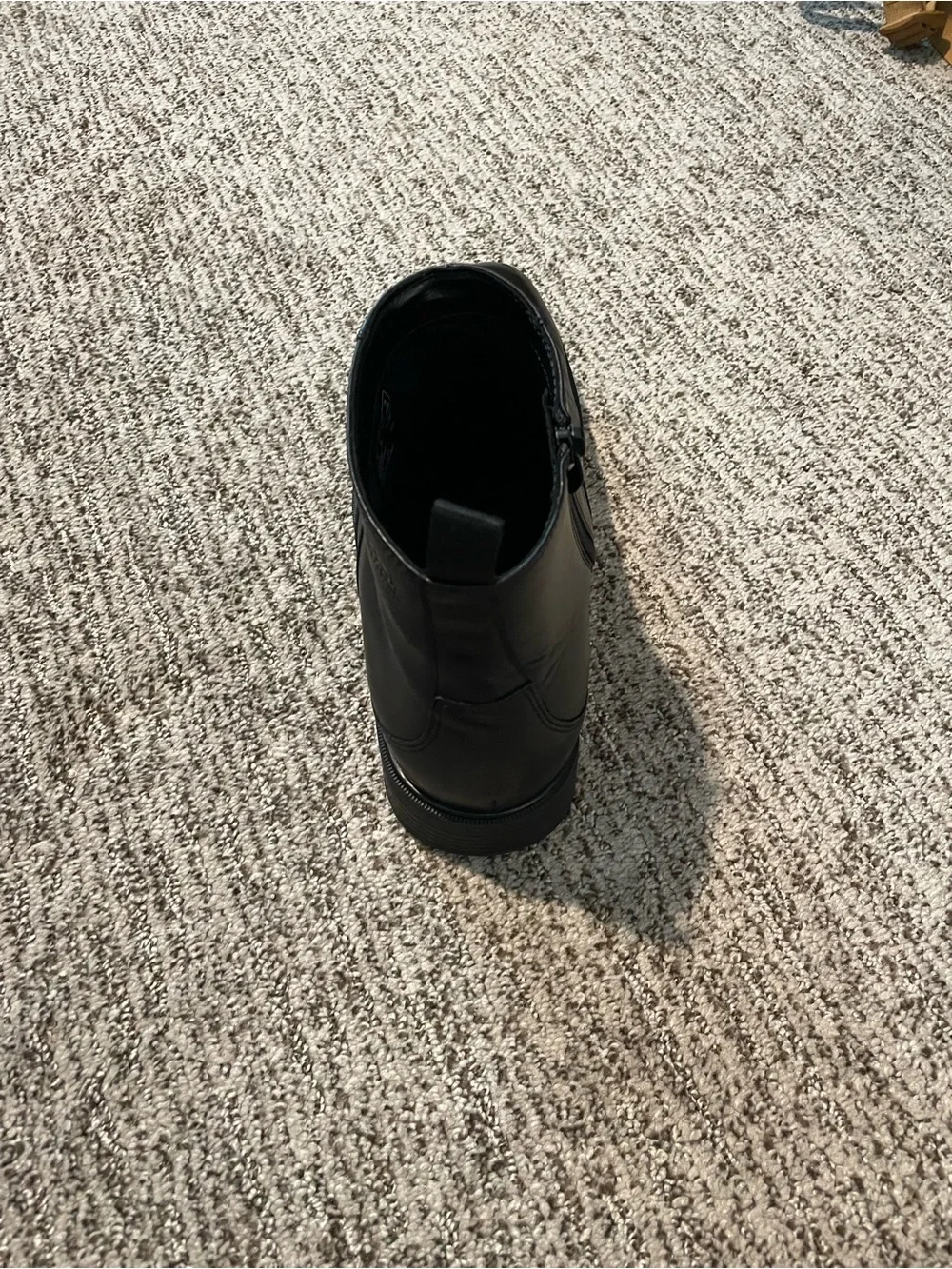 Clarks Steadwell Zip Black Leather Chelsea Ankle Boots, 9.5US